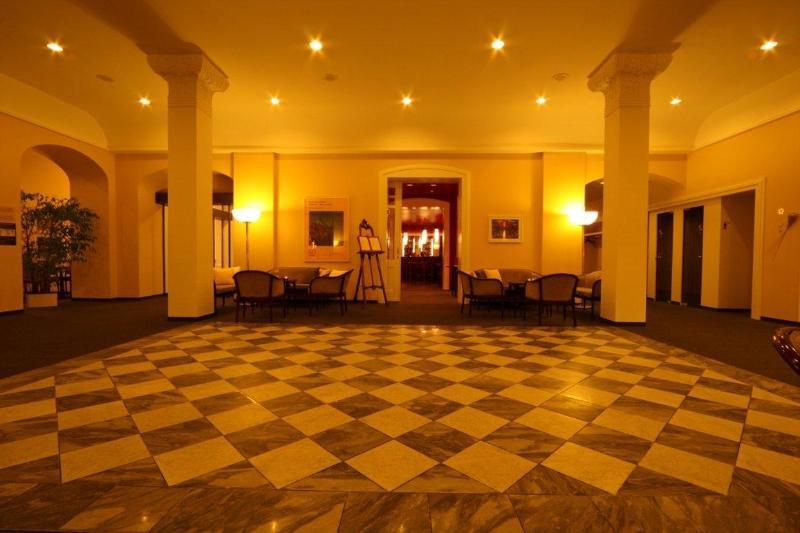 דאבוס Esplanade Swiss Quality Hotel מראה פנימי תמונה